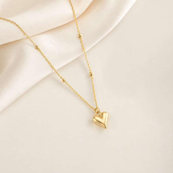 Chunky Gold Heart Necklace | Beaded Chain Pendant for Women